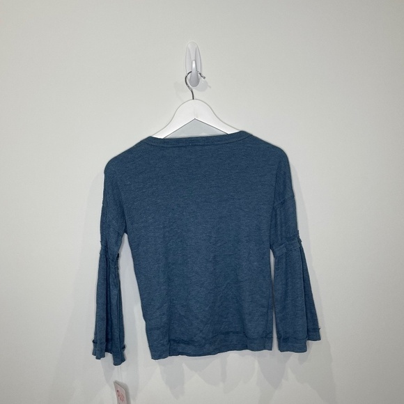 BAEA Flare Sleeve Thermal V-Neck Women's T-shirt In Denim Blue - Picture 7 of 7